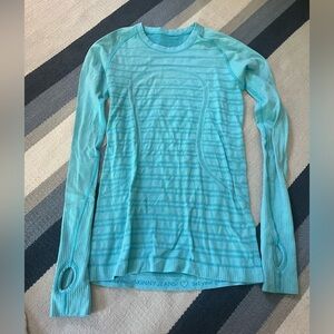 Lululemon long sleeve running shirt in blue